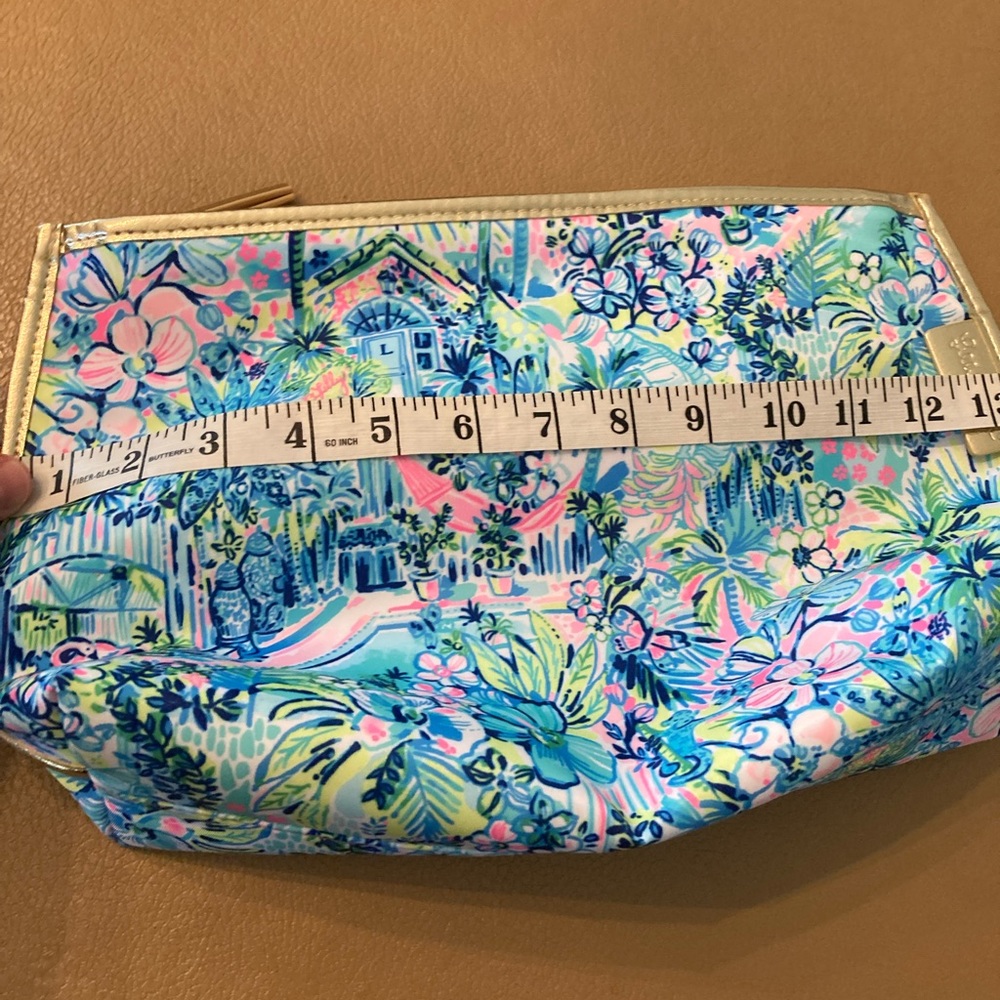 Lilly Pulitzer Lilly’s house oasis cosmetic bag